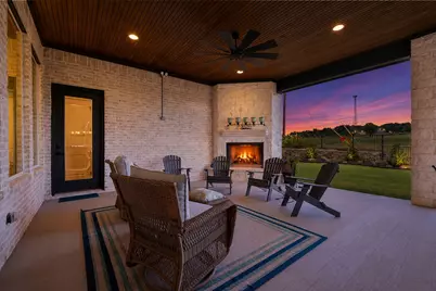 1124 Aviara Court, Granbury, TX 76048 - Photo 2