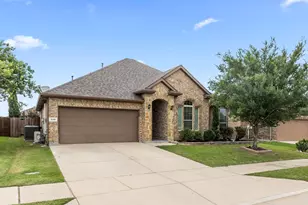 328 Running Water Trail, Fort Worth, TX 76131 - Photo 2