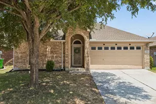 1705 Canvasback Dr, Aubrey, TX 76227 - Photo 2