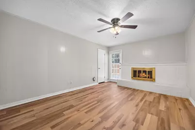 2019 Fleur De Lis Court, Arlington, TX 76012 - Photo 1