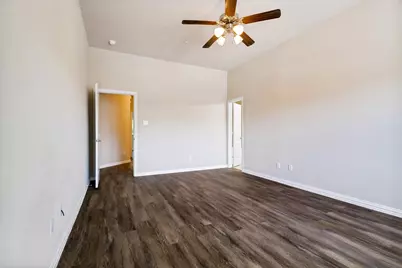 241 Barrington Lane, Lewisville, TX 75067 - Photo 16
