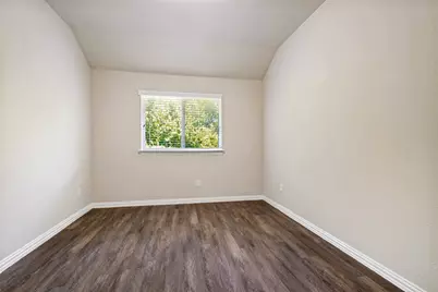 241 Barrington Lane, Lewisville, TX 75067 - Photo 20