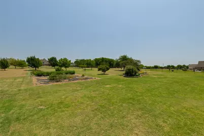 11082 Sarah Lane, Fort Worth, TX 76179 - Photo 30