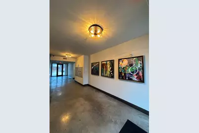 801 N Bishop Avenue #1-204, Dallas, TX 75208 - Photo 8