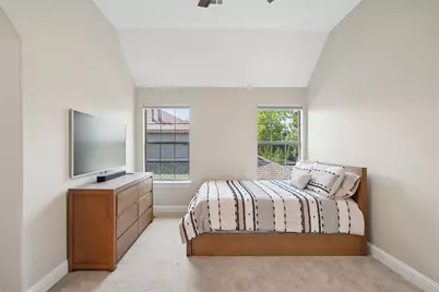 8319 Midway Road, Dallas, TX 75209 - Photo 18