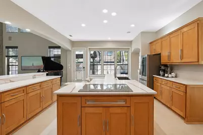 8319 Midway Road, Dallas, TX 75209 - Photo 10