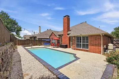 9427 Ponderosa Trail, Irving, TX 75063 - Photo 30