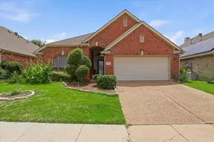 9427 Ponderosa Trail, Irving, TX 75063 - Photo 2