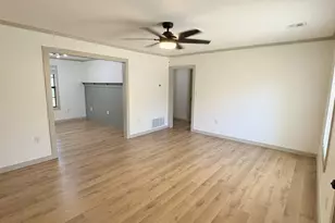 3200 Hollywood Ave, Wichita Falls, TX 76309 - Photo 2