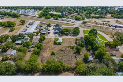 640 N McCart Street, Stephenville, TX 76401 - Photo 8