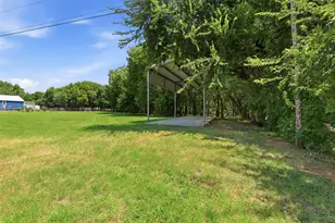 3235 County Rd 204, Alvarado, TX 76009 - Photo 32