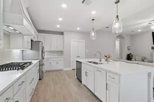 7217 Mantle Rdg Dr, Fort Worth, TX 76179 - Photo 2