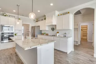 120 Saddle Ridge Dr, Godley, TX 76044 - Photo 8
