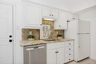 8619 Edgemere Road #C, Dallas, TX 75225 - Photo 16