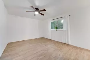 913 Childers Ave, Benbrook, TX 76126 - Photo 18