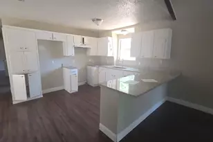 1301 Pelican Cir, Pelican Bay, TX 76020 - Photo 8