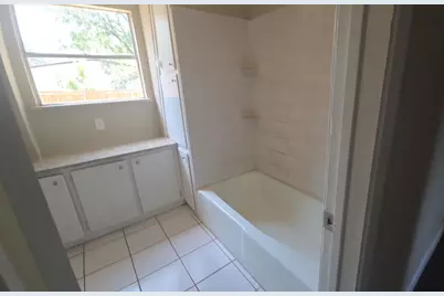 1301 Pelican Circle, Pelican Bay, TX 76020 - Photo 12