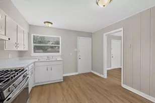 2021 Proctor Dr, Grand Prairie, TX 75051 - Photo 14
