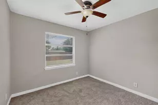 2021 Proctor Dr, Grand Prairie, TX 75051 - Photo 30