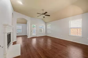 928 Water Garden Cir, Little Elm, TX 75068 - Photo 8