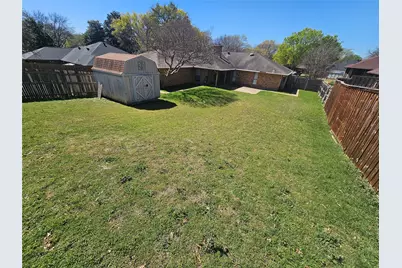1340 Grand Teton Drive, DeSoto, TX 75115 - Photo 32