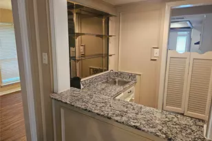 1340 Grand Teton Dr, DeSoto, TX 75115 - Photo 16
