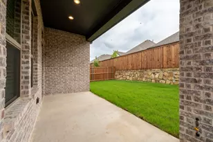 9316 Paintbrush Dr, Little Elm, TX 75068 - Photo 18