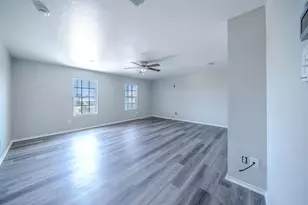 1308 Krista Dr, Burleson, TX 76028 - Photo 14