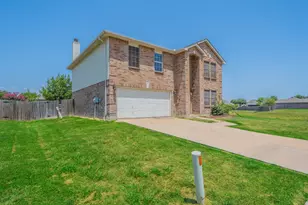 1308 Krista Dr, Burleson, TX 76028 - Photo 26