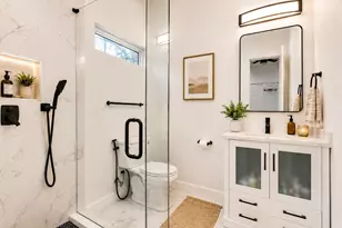 713 Wayne St, Dallas, TX 75223 - Photo 18
