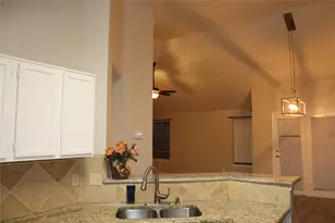 1600 Mountain Side Dr, Allen, TX 75002 - Photo 4
