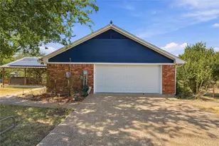 580 Easy Rd, West, TX 76691 - Photo 22