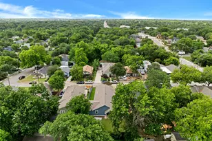 813 Brooks Ave, Dallas, TX 75208 - Photo 32