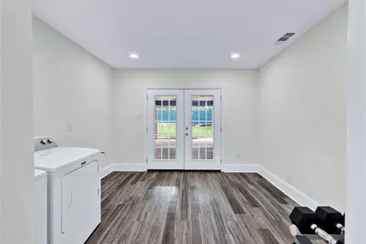 813 Brooks Avenue, Dallas, TX 75208 - Photo 12