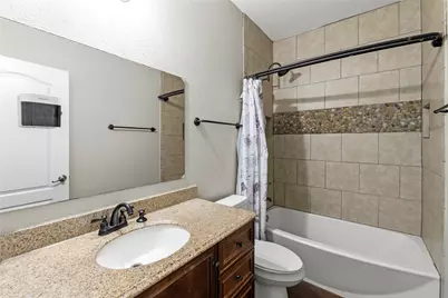 109 Bayview Street, Gun Barrel City, TX 75156 - Photo 18