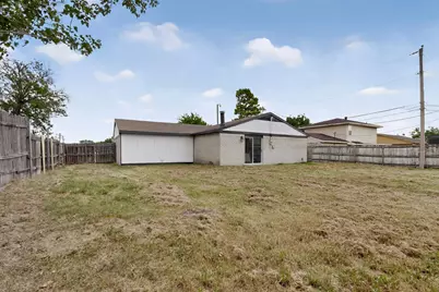 3045 Lisetta Street, Grand Prairie, TX 75052 - Photo 34