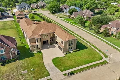 1032 Bentwater Parkway, Grand Prairie, TX 75104 - Photo 36