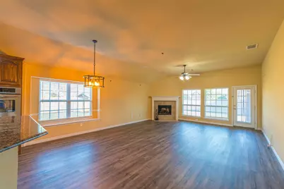 918 Witherby Lane, Lewisville, TX 75067 - Photo 12