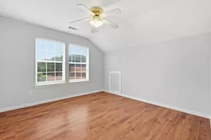 4001 Mayflower Ln, Plano, TX 75024 - Photo 32