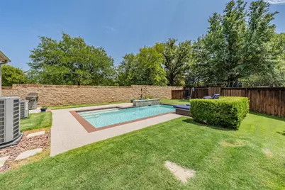 8541 Thorne Drive, Lantana, TX 76226 - Photo 32