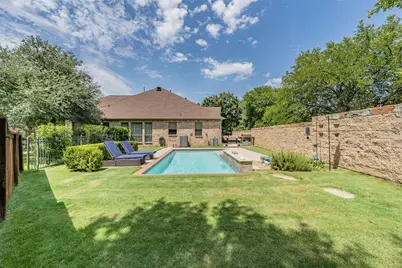8541 Thorne Drive, Lantana, TX 76226 - Photo 2