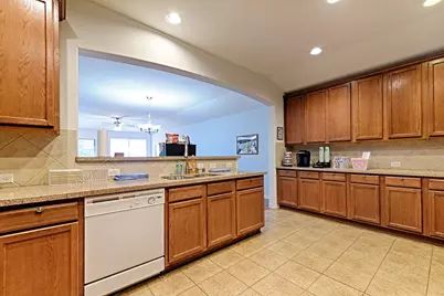 5801 Pinebrook Drive, The Colony, TX 75056 - Photo 6