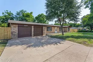 9216 Raymond Ave, White Settlement, TX 76108 - Photo 4