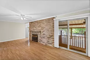 9216 Raymond Ave, White Settlement, TX 76108 - Photo 22