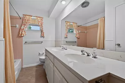 1605 Weathered Street, Irving, TX 75062 - Photo 28