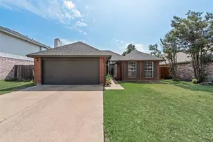 5209 Manhassett Dr, Arlington, TX 76018 - Photo 14