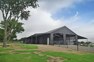 200 Corral Rd, Godley, TX 76044 - Photo 8