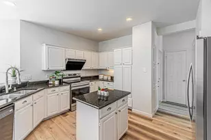 7205 Milton Ln, Plano, TX 75025 - Photo 12