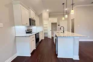 704 Ransom Wy, Greenville, TX 75402 - Photo 4