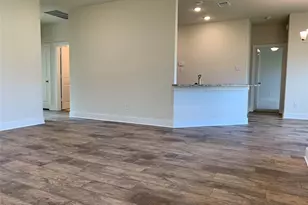 1008 Larch Ln, Denton, TX 76209 - Photo 4